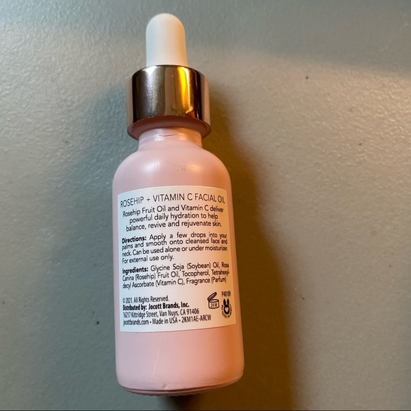 Set of 3 Pearlessence Serums: Rosehip & C Oil, Argan & E Oil, Vit C & Hyaluronic - Picture 5 of 8